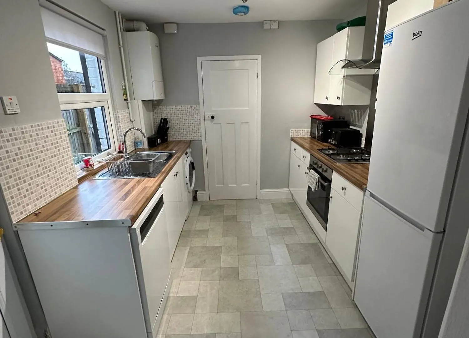 3 Bed Chill Glouc Free Parking Villa Gloucester 0*,  United Kingdom