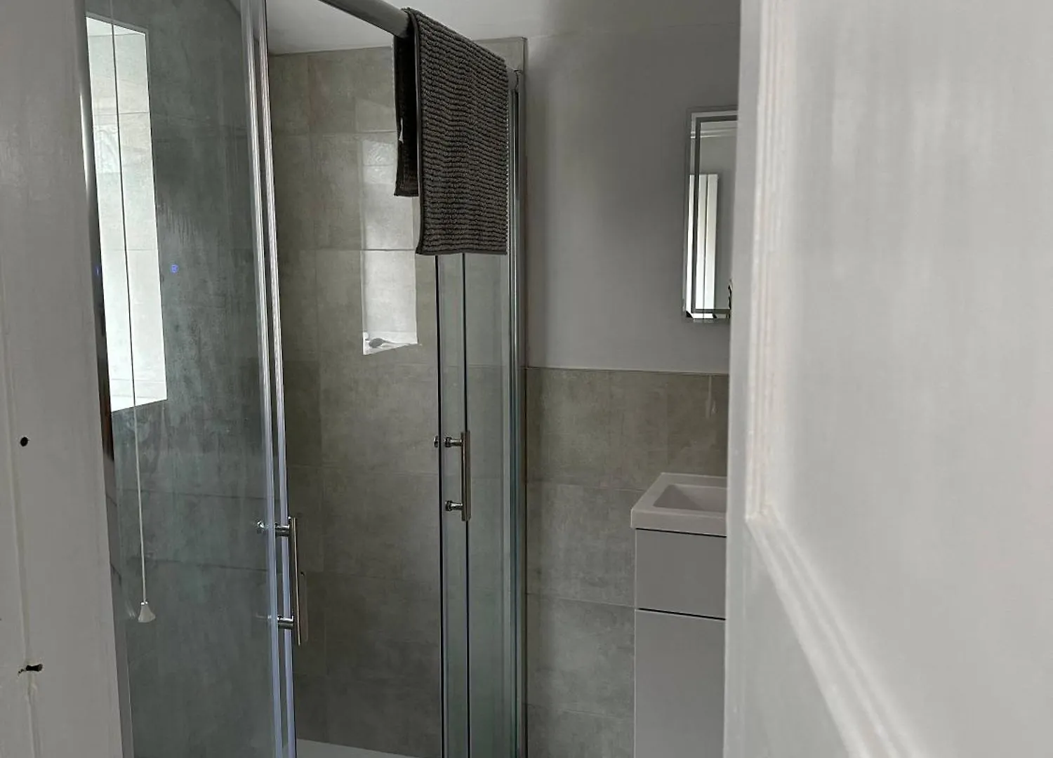 Holiday home 3 Bed Chill Glouc Free Parking Villa Gloucester United Kingdom