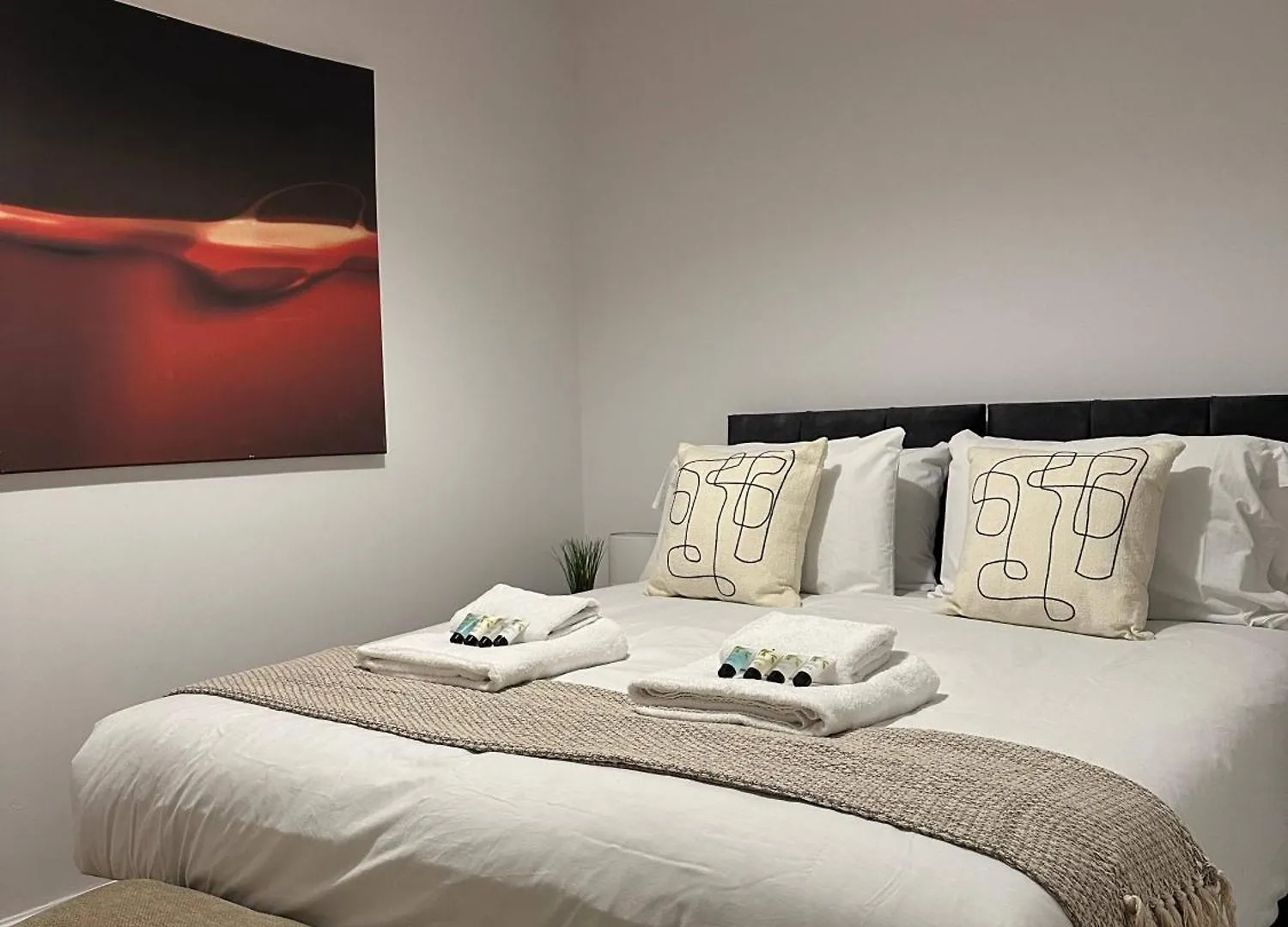 3 Bed Chill Glouc Free Parking Villa Gloucester