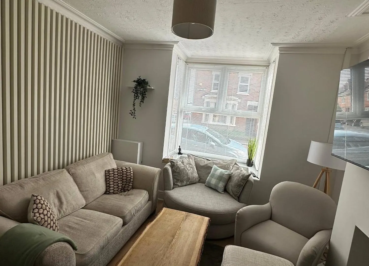 Holiday home 3 Bed Chill Glouc Free Parking Villa Gloucester